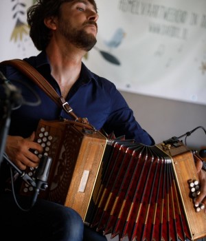 Taller de violí amb Sergio Caputo i acordió amb Filippo Gambetta